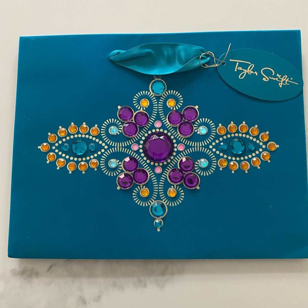 Taylor Swift Blue and Purple Gift Wrap